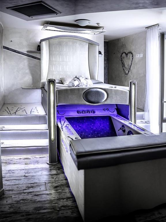 Hotel Butterfly Torre del Lago Puccini Ngoại thất bức ảnh