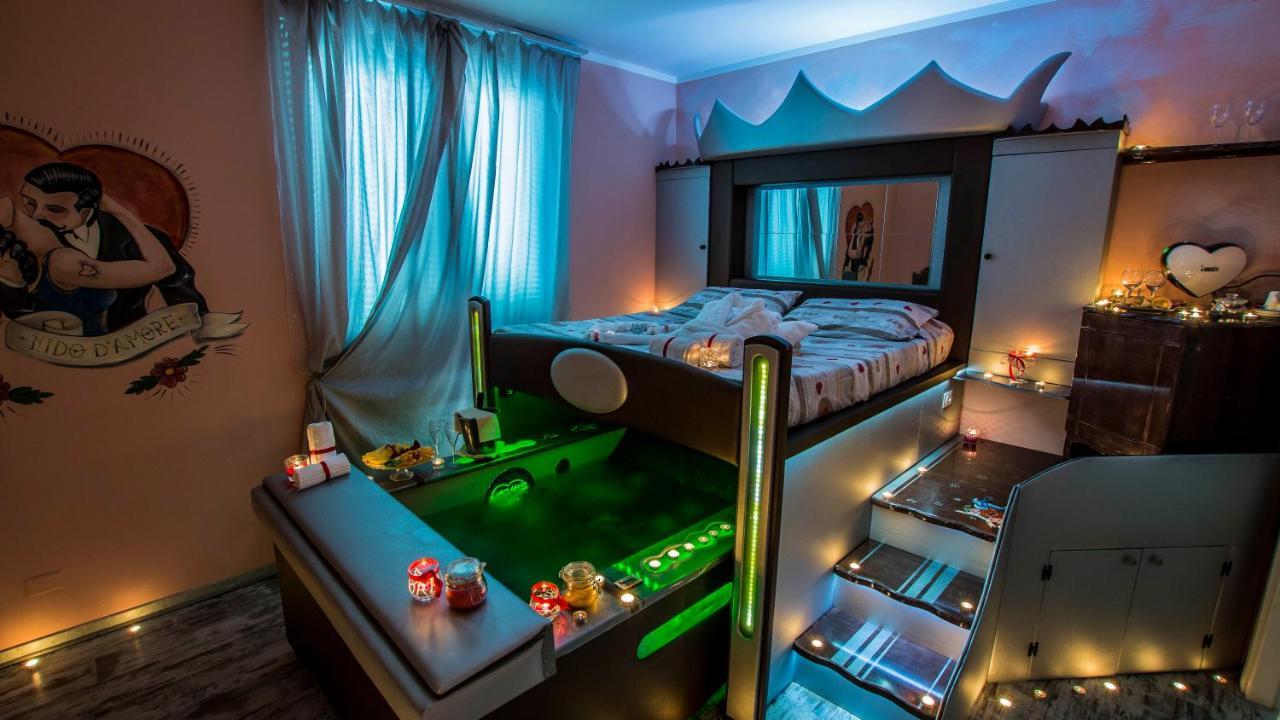 Hotel Butterfly Torre del Lago Puccini Ngoại thất bức ảnh