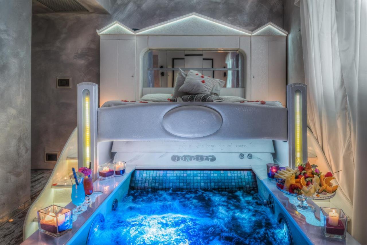Hotel Butterfly Torre del Lago Puccini Ngoại thất bức ảnh